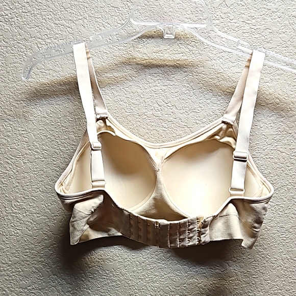 Underoutfit comfort shaping wireless bra, Beige, Size Small - Picture 2 of 3